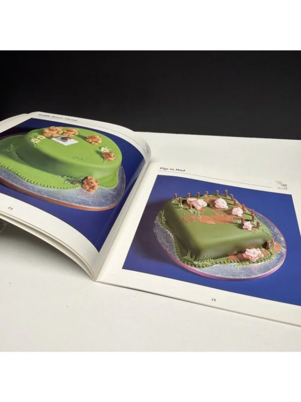 Lot of 3 Cake Decorating Books - Sugar Roses, Wilton Yearbook, Novelty Cakes
